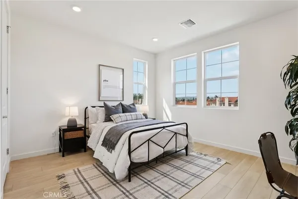 $957,000 | 4874 Arroyo Run, Moorpark, CA 93021