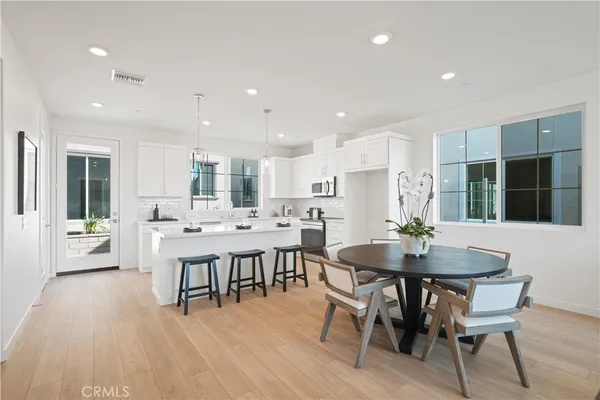 $946,000 | 4874 Arroyo Run, Moorpark, CA 93021