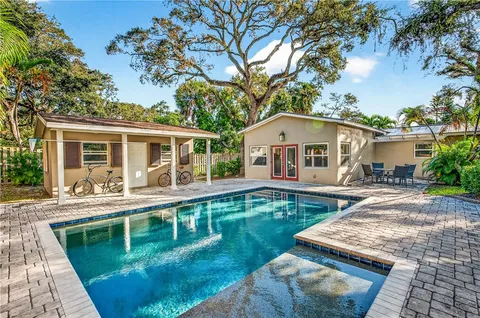 $875,000 | 3825 Mockingbird Drive, Vero Beach, FL 32963
