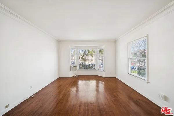 $2,695 | 7758 Rosewood Avenue, Los Angeles, CA 90036