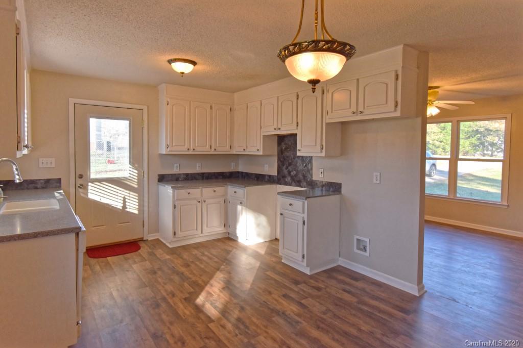 5013 Sisk Hill Road Vale, NC 28168 - Photo 9 of 32 Gallery Image 9