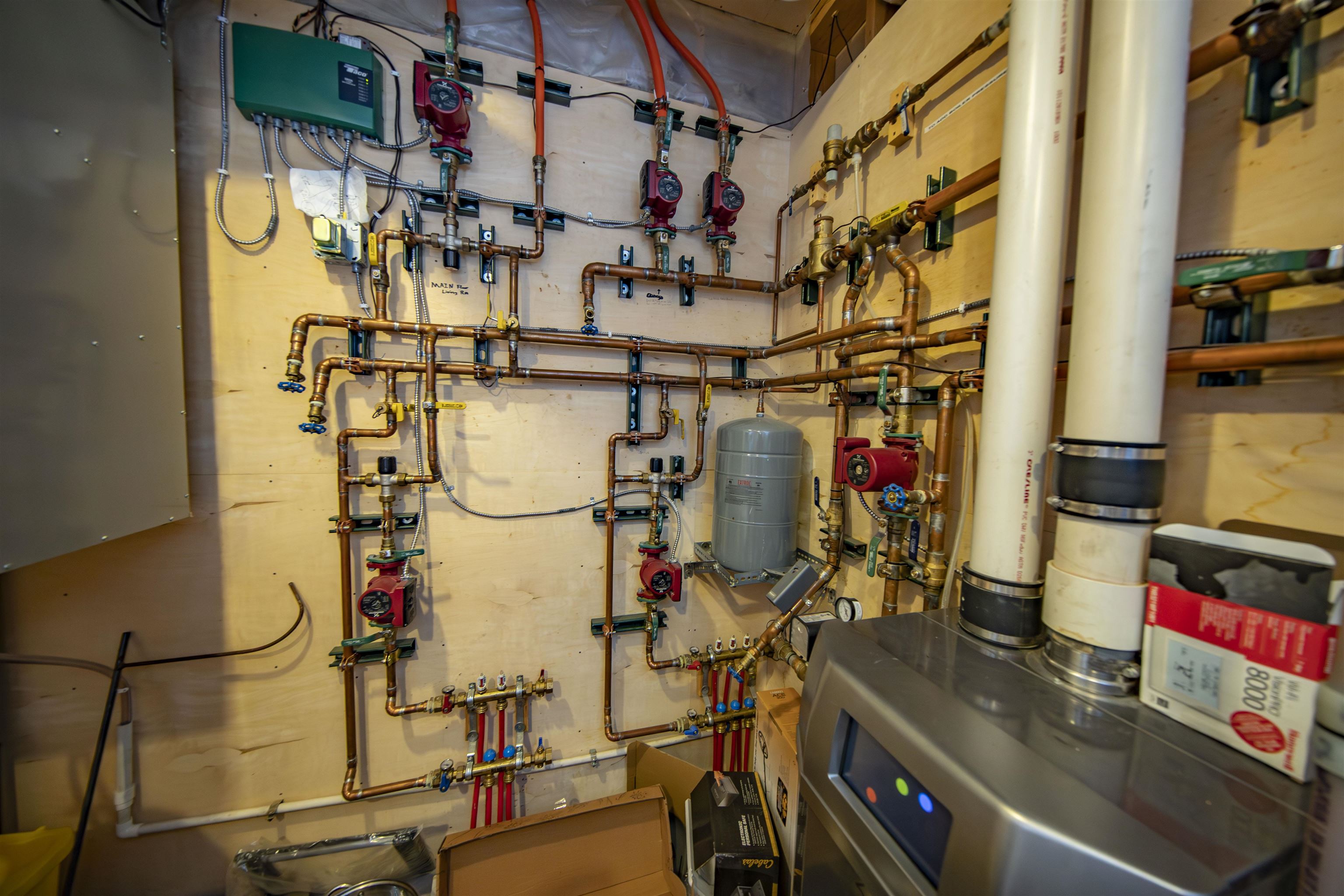 195 Homan Lake Road Iron River, MI 49935 - Photo 5 of 65