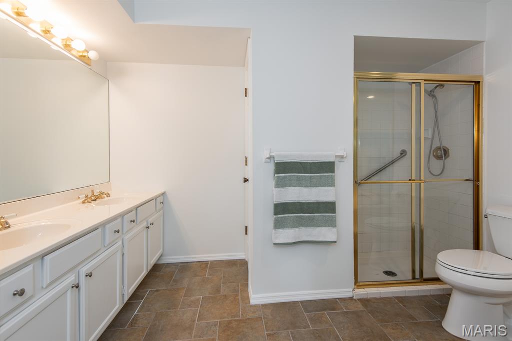 1010 Thoreau Court, Unit 301 St. Louis, MO 63146 - Photo 18 of 29