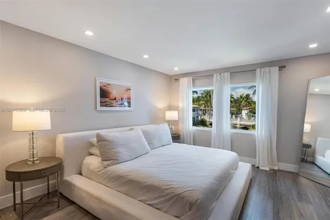 $1,749,000 | 20940 Northeast 31st Place, Aventura, FL 33180