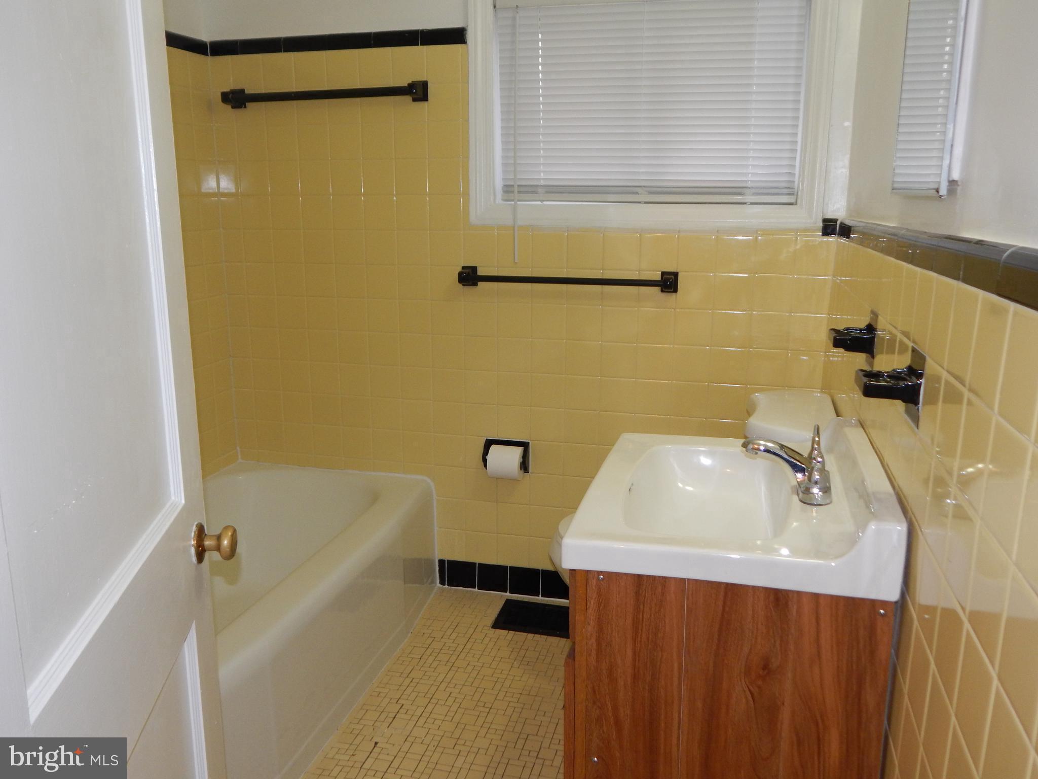 3 Oaklanding Road Lumberton, NJ 08048 - Photo 8 of 18 Gallery Image 8