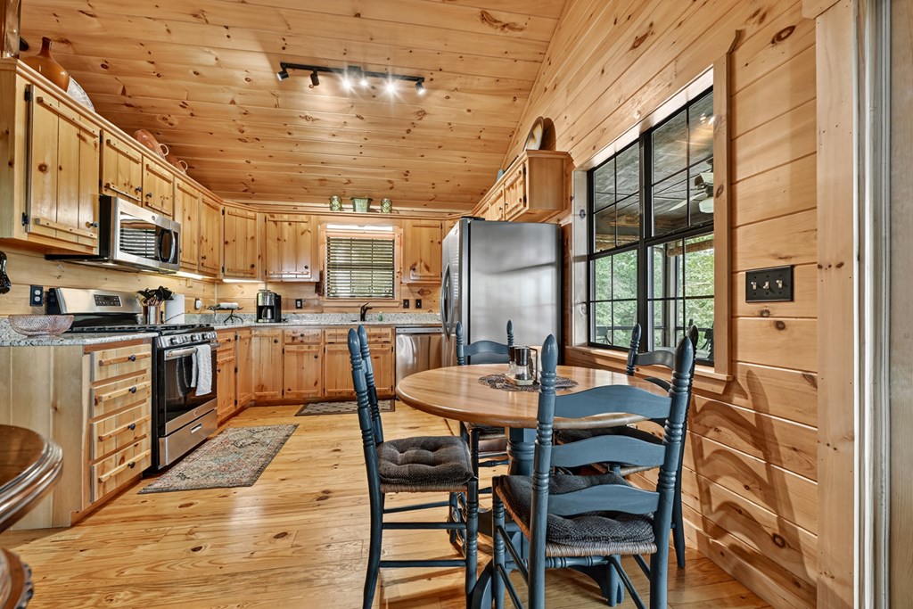 458 Blue Berry Ridge Morganton, GA 30560 - Photo 16 of 58 Gallery Image 16