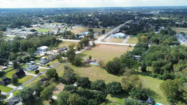 $295,000 | 1700-blk East Willow Street, Lafayette, LA 70501