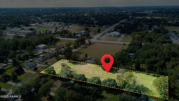 $295,000 | 1700-blk East Willow Street, Lafayette, LA 70501