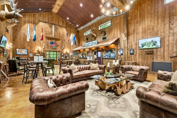 $6,995,000 | 3975 Jarman Hollow Road, Palmyra, TN 37142