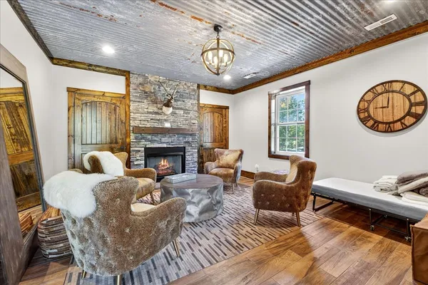 $6,995,000 | 3975 Jarman Hollow Road, Palmyra, TN 37142