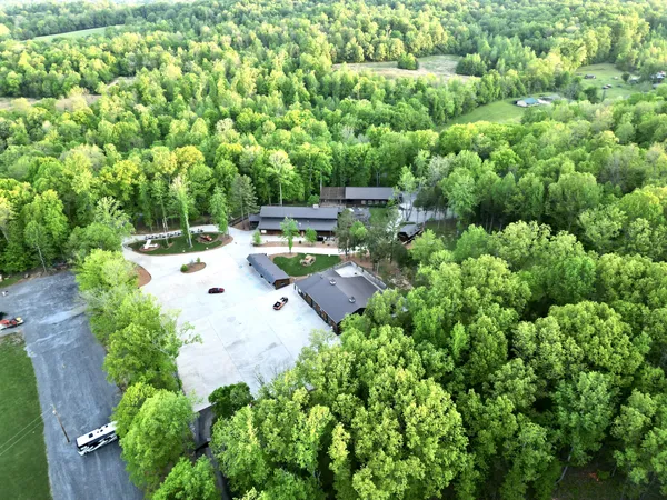 $6,995,000 | 3975 Jarman Hollow Road, Palmyra, TN 37142