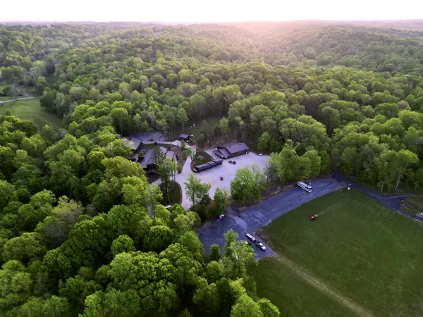 $6,995,000 | 3975 Jarman Hollow Road, Palmyra, TN 37142