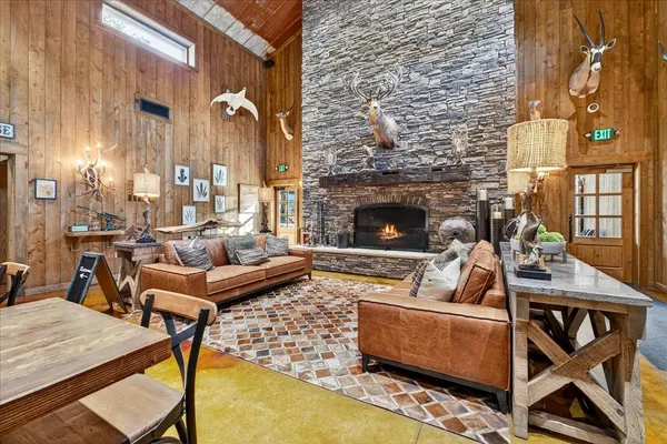 $6,995,000 | 3975 Jarman Hollow Road, Palmyra, TN 37142