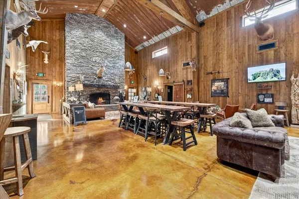 $6,995,000 | 3975 Jarman Hollow Road, Palmyra, TN 37142
