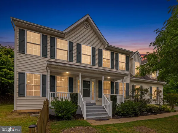 $639,000 | 396 Driftwood Court, Warrenton, VA 20186
