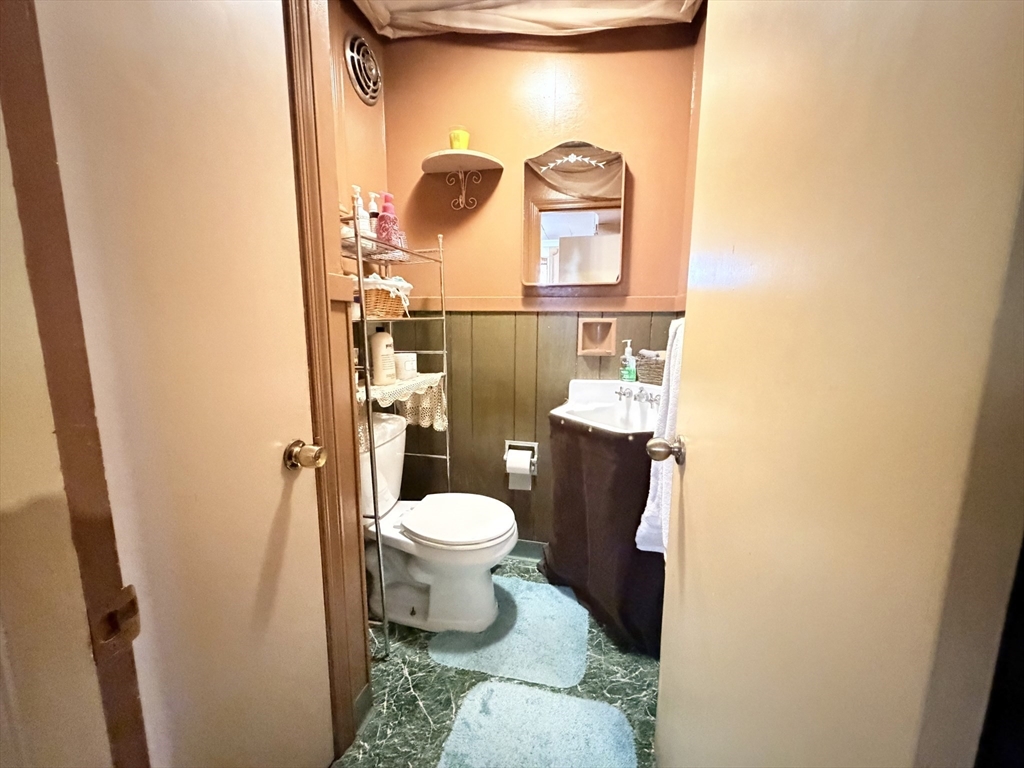 331 Burncoat Street Worcester, MA 01606 - Photo 18 of 18