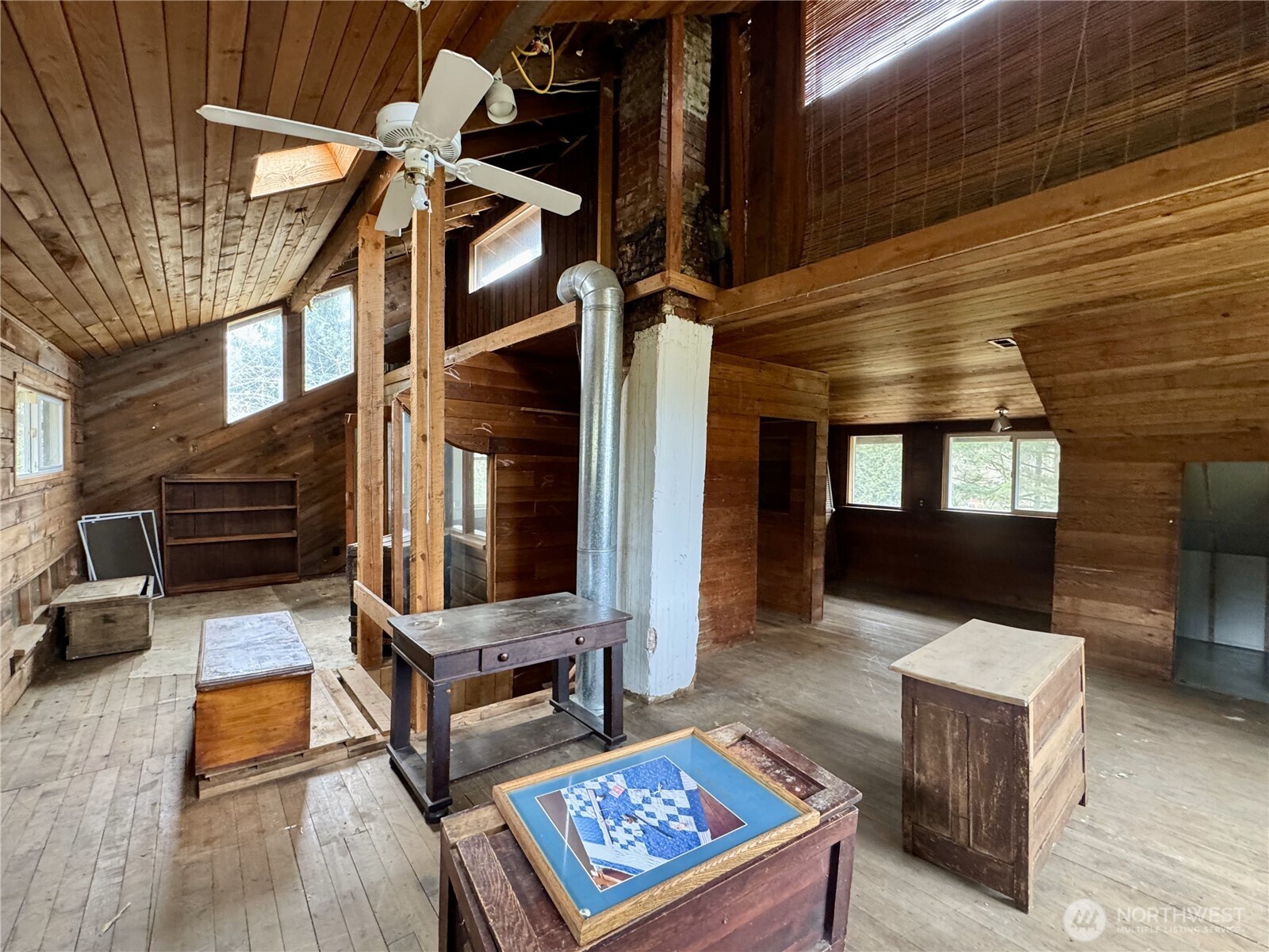 7513 Robe Menzel Road Granite Falls, WA 98252 - Photo 20 of 31 a view of an outdoor space with seating area