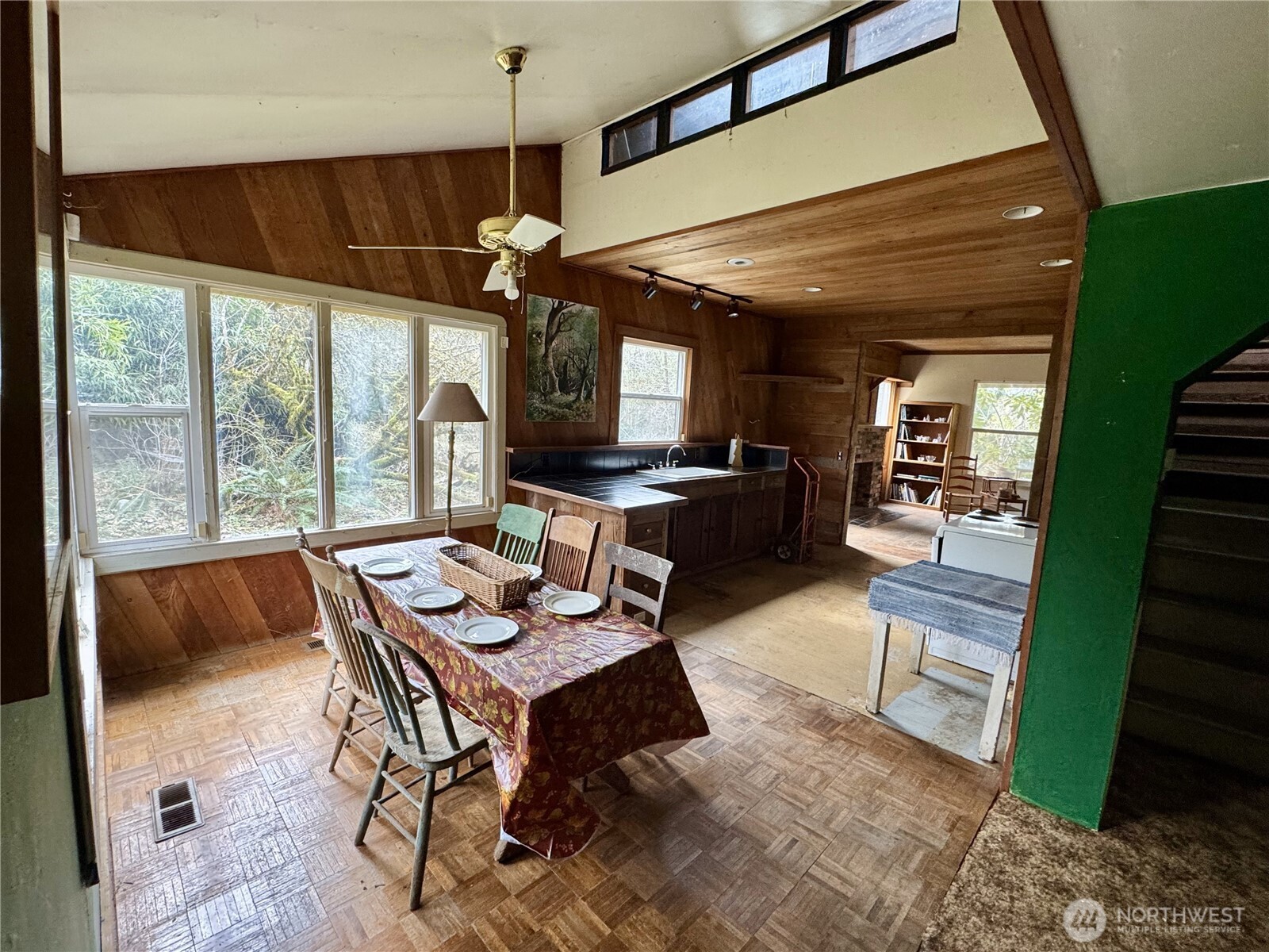 7513 Robe Menzel Road Granite Falls, WA 98252 - Photo 8 of 31 a living room with furniture and a window