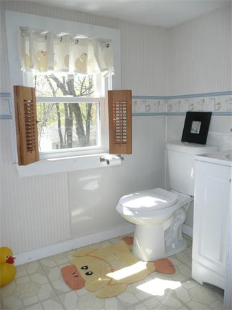 4 Tennyson Road Reading, MA 01867 - Photo 13 of 16 Gallery Image 13