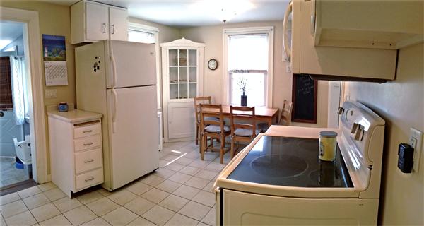 4 Tennyson Road Reading, MA 01867 - Photo 4 of 16 Gallery Image 4