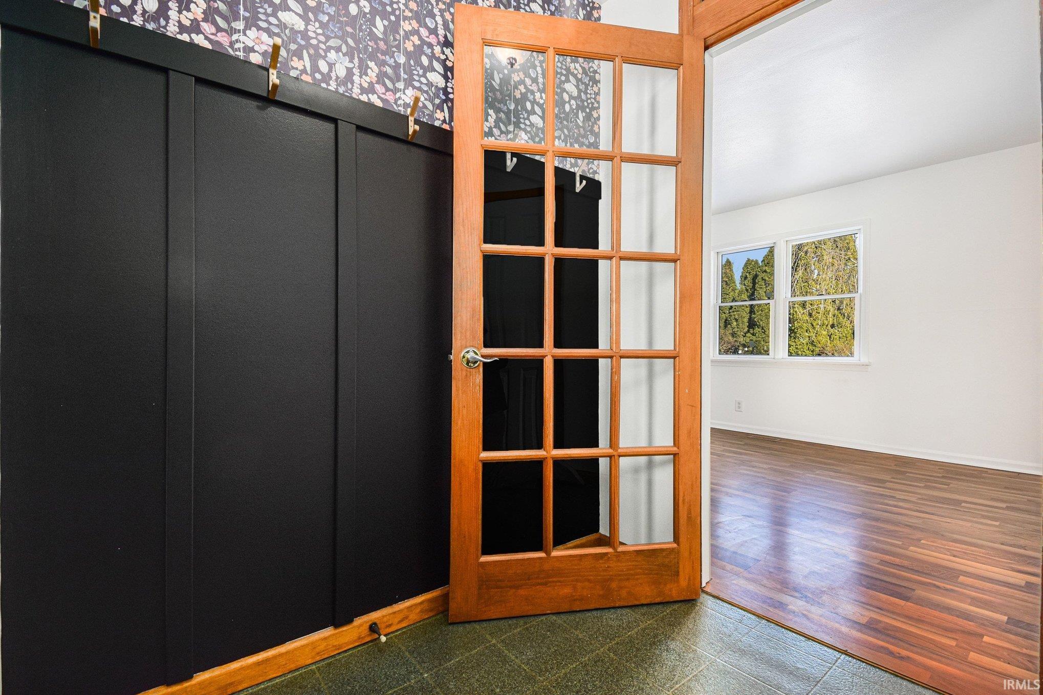 1002 South 13th Street Goshen, IN 46526 - Photo 3 of 28