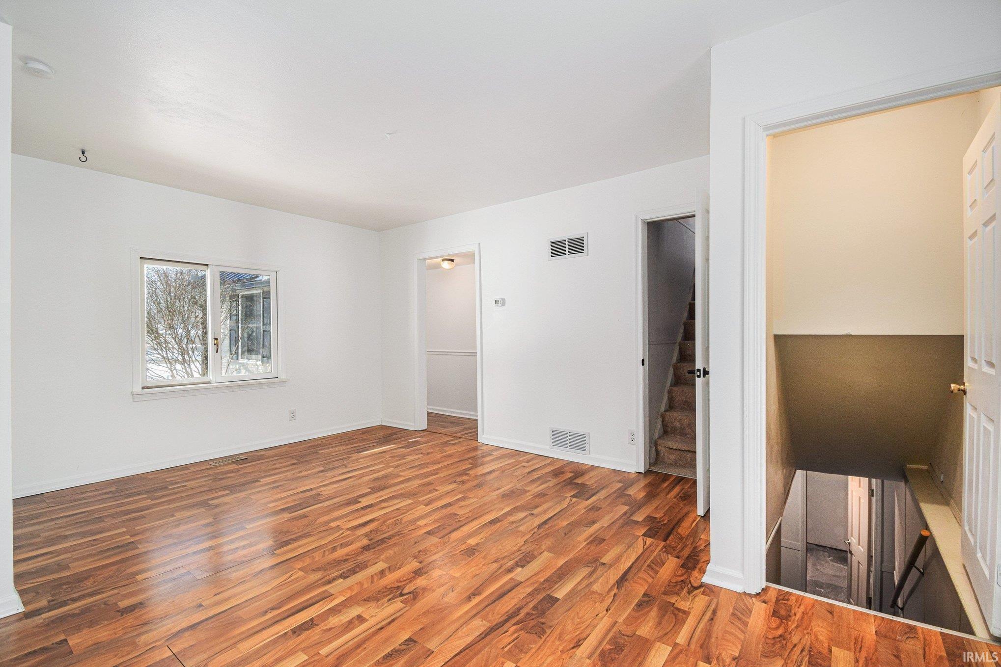 1002 South 13th Street Goshen, IN 46526 - Photo 5 of 28