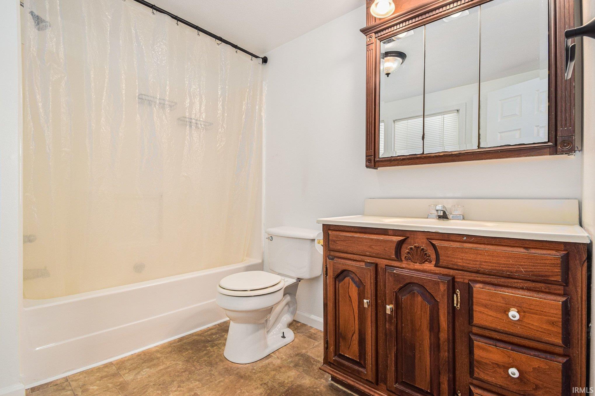 1002 South 13th Street Goshen, IN 46526 - Photo 10 of 28