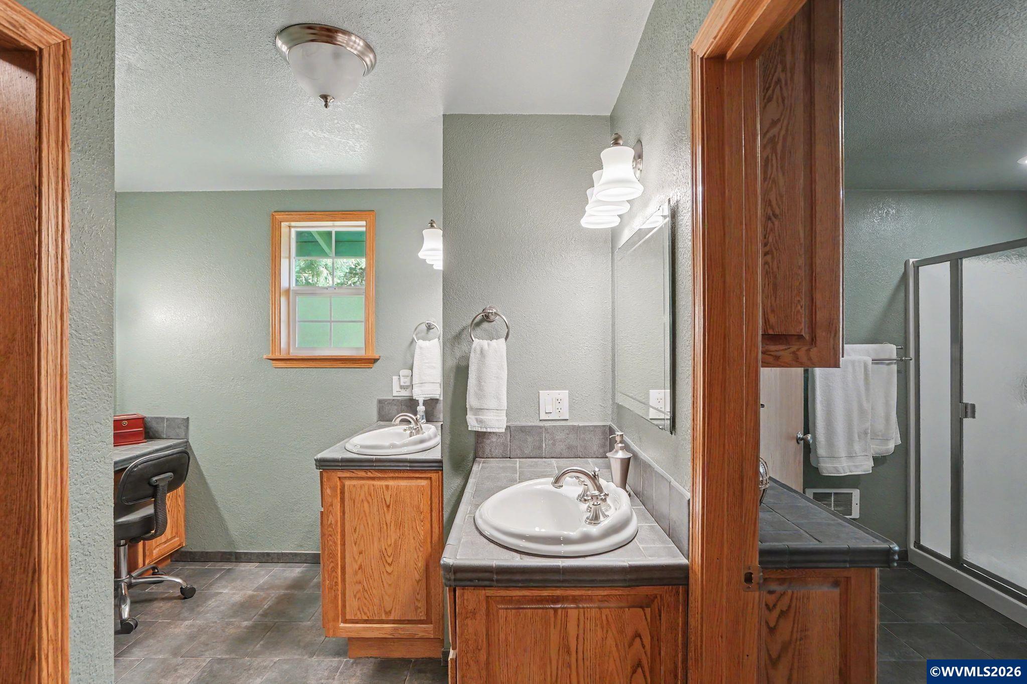 4920 Jones Road Southeast Salem, OR 97302 - Photo 19 of 43