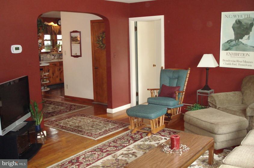 41 Market Street Lititz, PA 17543 - Photo 4 of 26