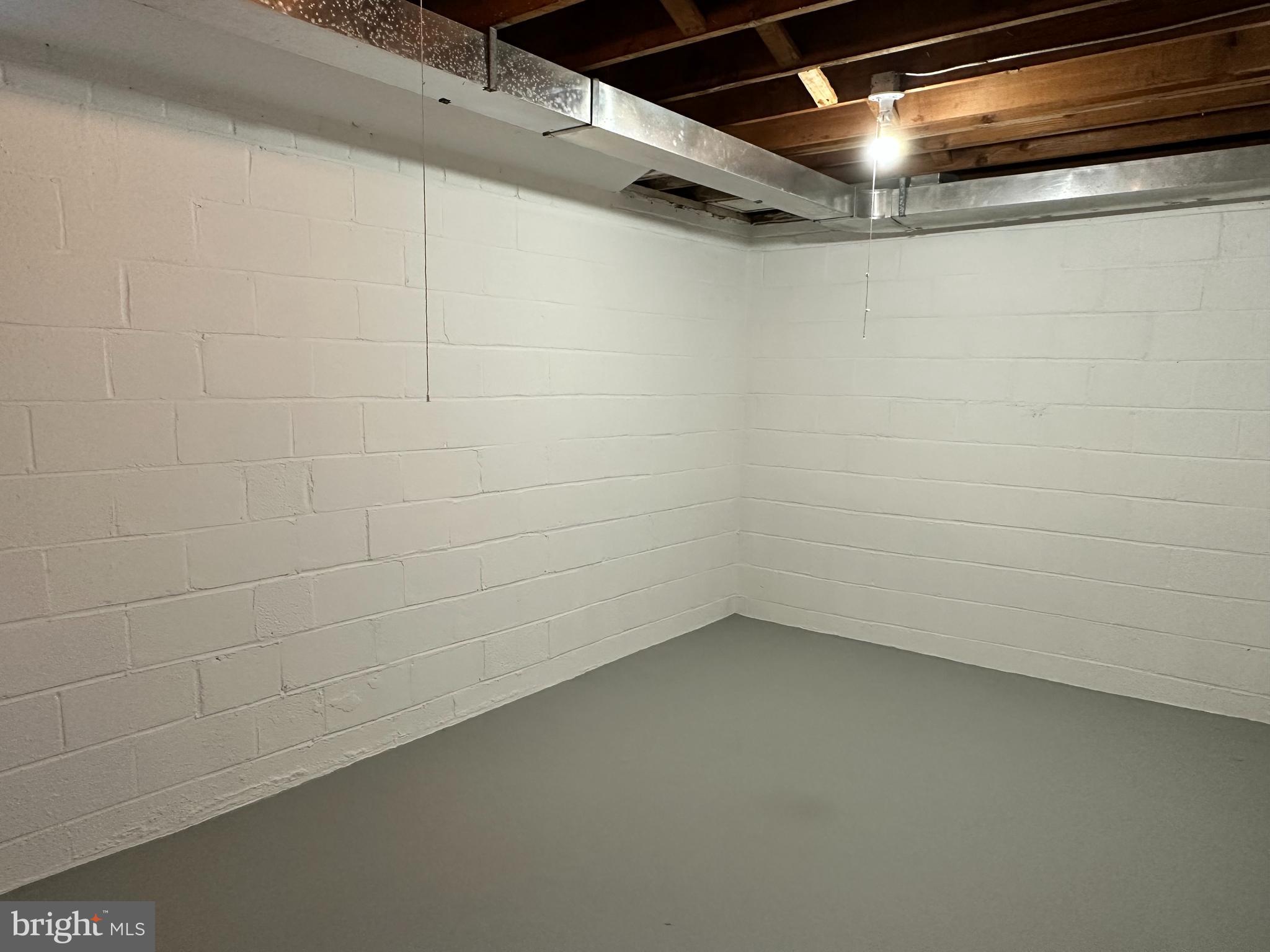 4405 Bel Pre Road Rockville, MD 20853 - Photo 22 of 24 a view of an empty room