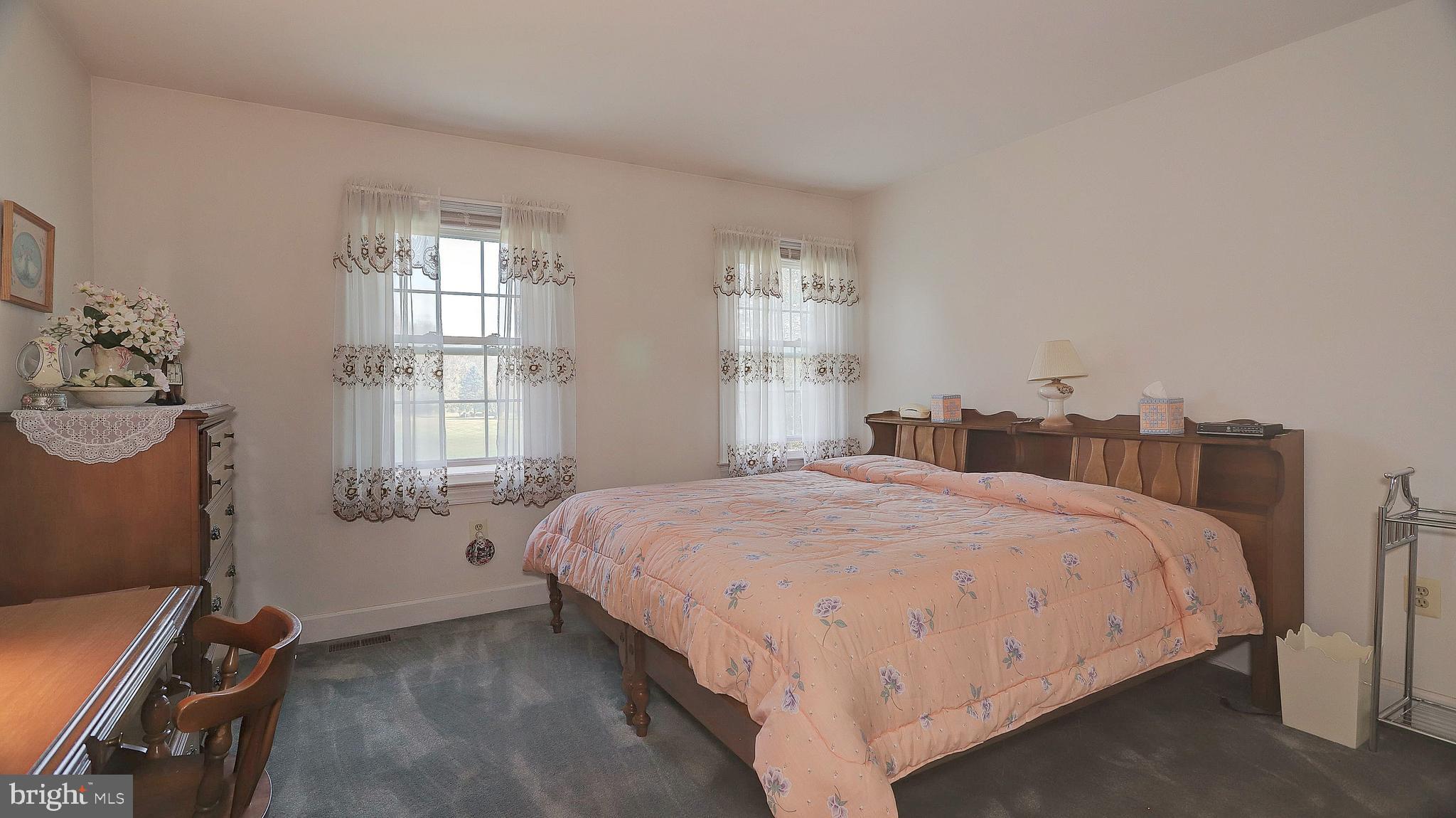 4310 High Ridge Road Haymarket, VA 20169 - Photo 23 of 94 Bedroom