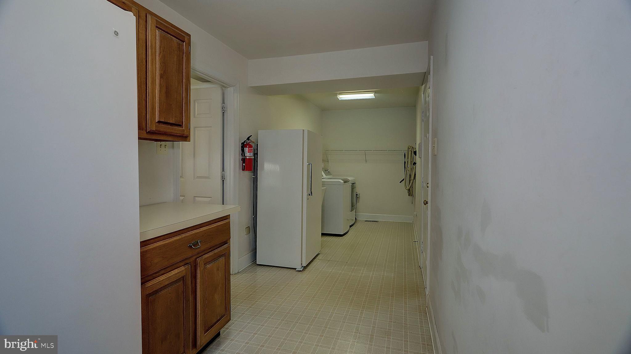 4310 High Ridge Road Haymarket, VA 20169 - Photo 44 of 94 Lower level