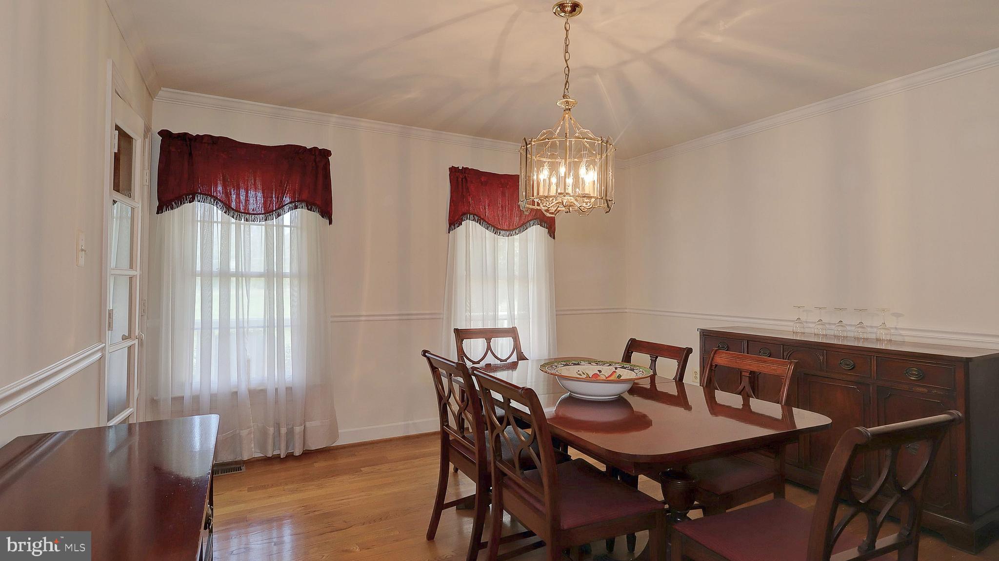 4310 High Ridge Road Haymarket, VA 20169 - Photo 10 of 94 Dining Room