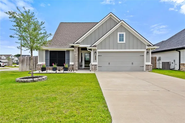 $339,900 | 3440 Utah Court, Bryan, TX 77808
