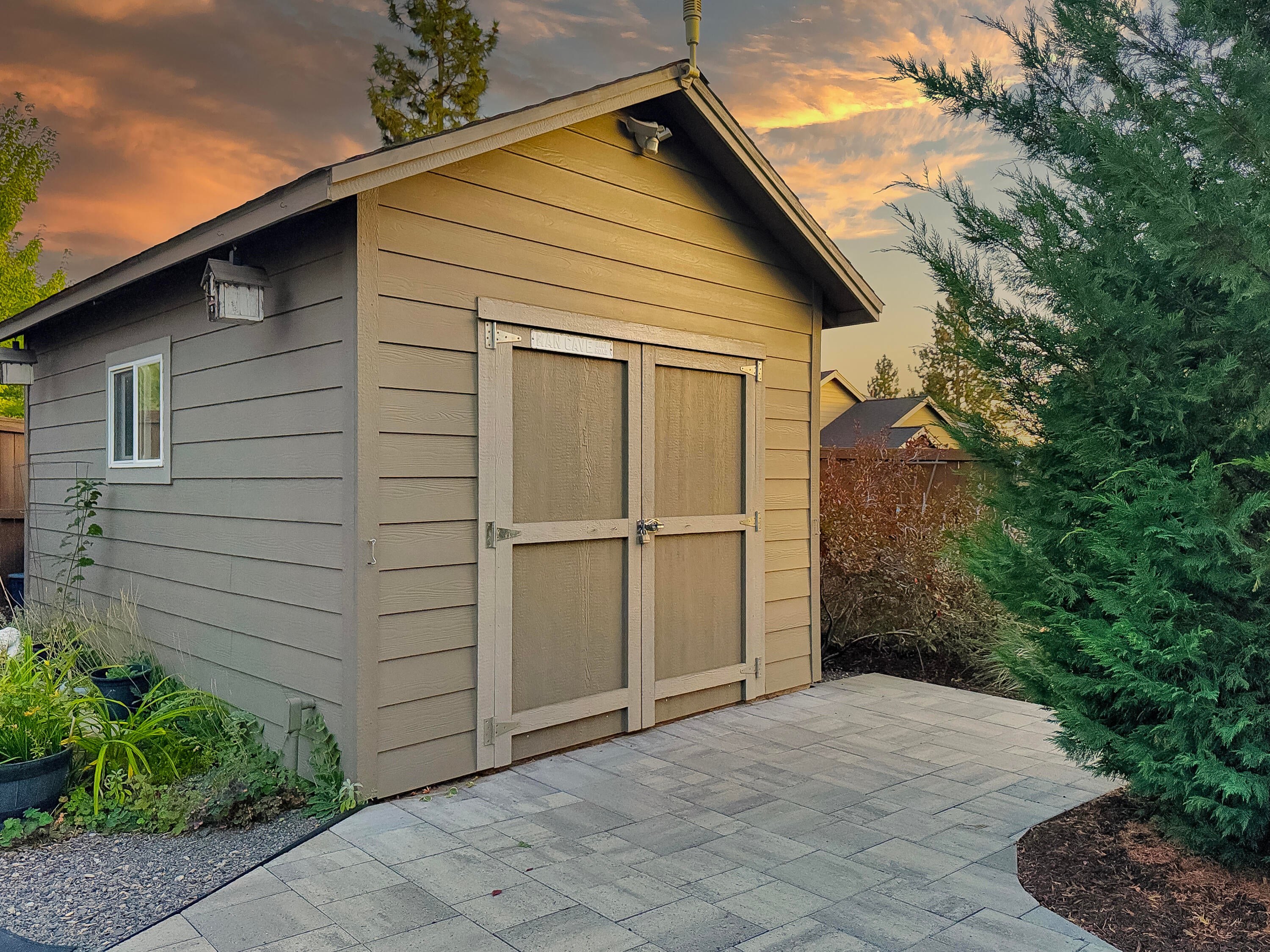 61076 Manhae Loop Bend, OR 97702 - Photo 49 of 67 30