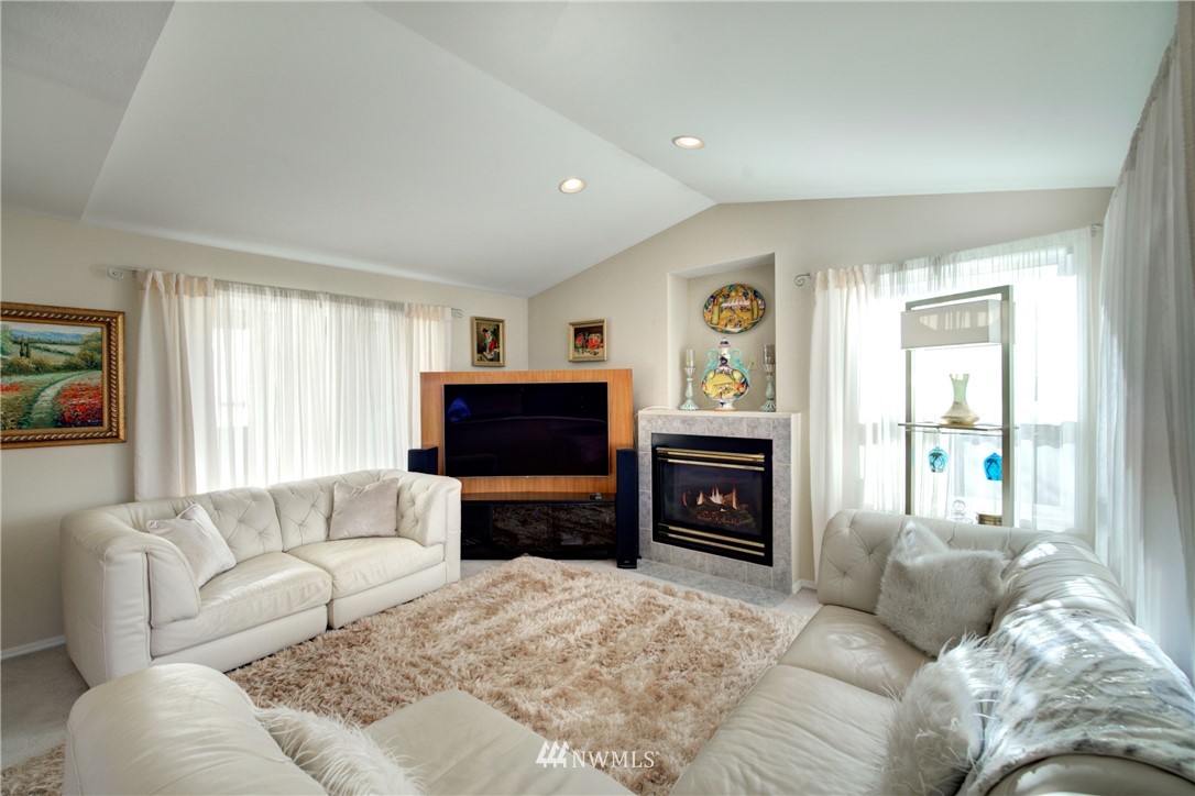 1469 Goat Trail Loop Road Mukilteo, WA 98275 - Photo 16 of 39 Gallery Image 16