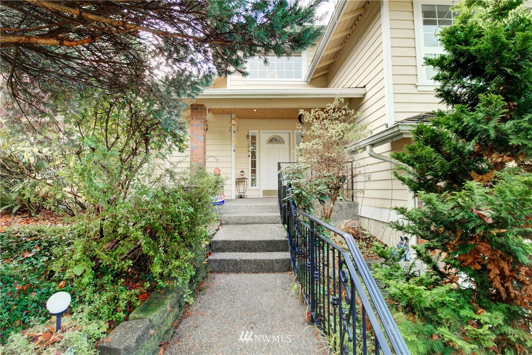 1469 Goat Trail Loop Road Mukilteo, WA 98275 - Photo 3 of 39 Gallery Image 3
