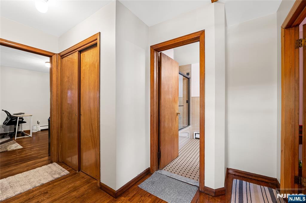 29 Harding Avenue North Arlington, NJ 07031 - Photo 20 of 44