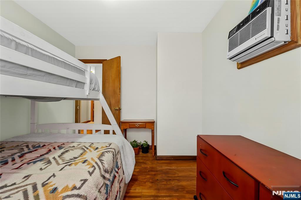 29 Harding Avenue North Arlington, NJ 07031 - Photo 23 of 44