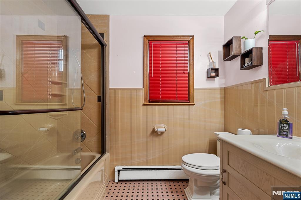 29 Harding Avenue North Arlington, NJ 07031 - Photo 24 of 44