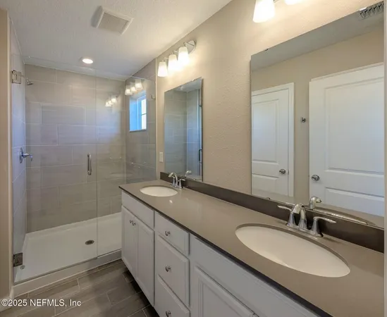 $2,600 | 383 Boracay Circle, St. Johns, FL 32259