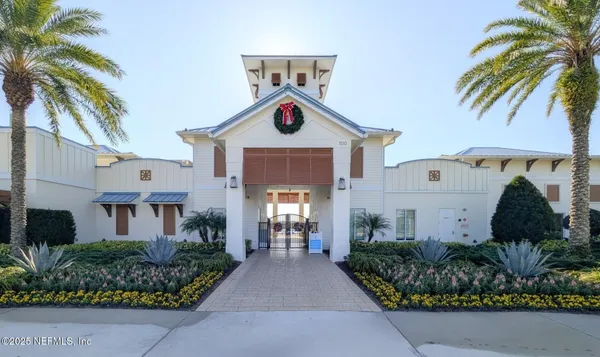 $2,600 | 383 Boracay Circle, St. Johns, FL 32259