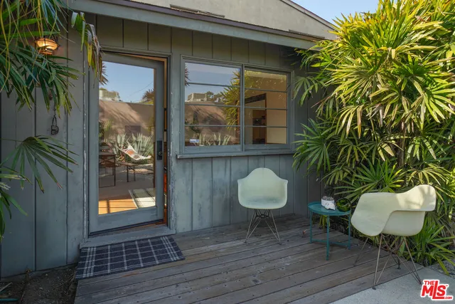 $2,350,000 | 4546 South Centinela Avenue, Los Angeles, CA 90066