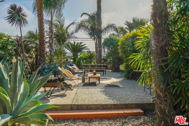 $2,350,000 | 4546 South Centinela Avenue, Los Angeles, CA 90066