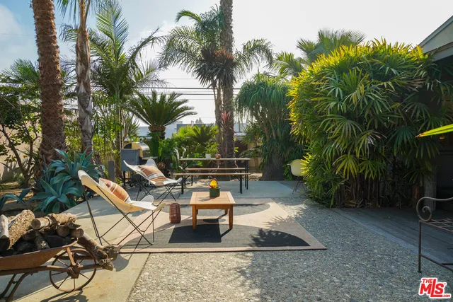 $2,350,000 | 4546 South Centinela Avenue, Los Angeles, CA 90066