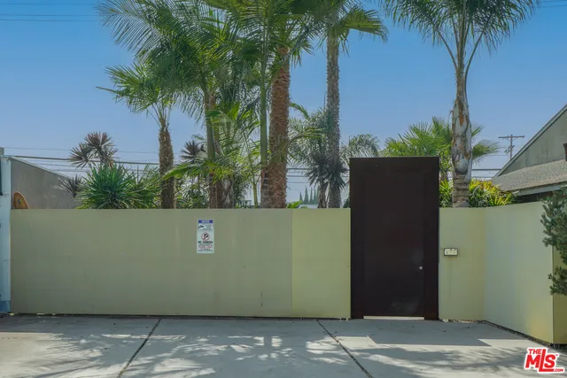 $2,350,000 | 4546 South Centinela Avenue, Los Angeles, CA 90066