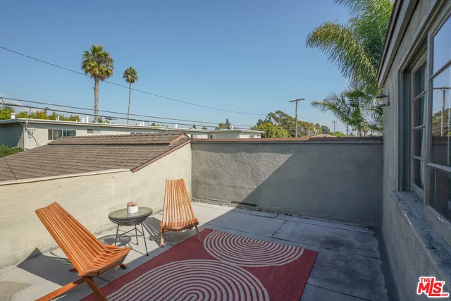 $2,350,000 | 4546 South Centinela Avenue, Los Angeles, CA 90066