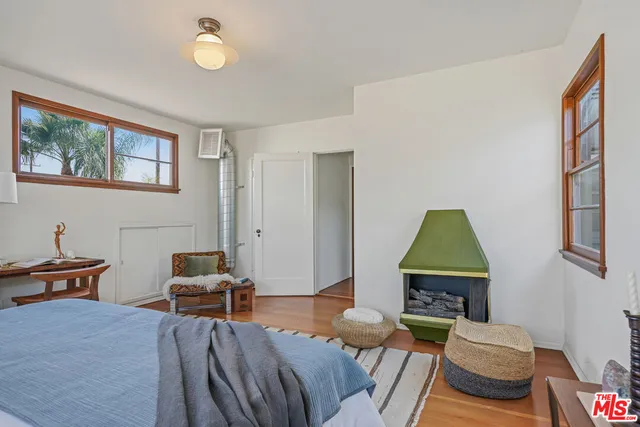 $2,350,000 | 4546 South Centinela Avenue, Los Angeles, CA 90066