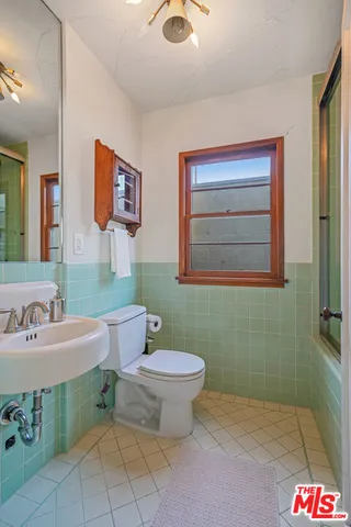 $2,350,000 | 4546 South Centinela Avenue, Los Angeles, CA 90066