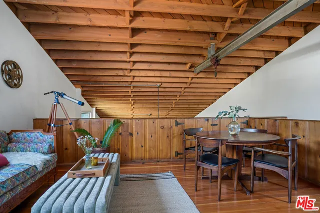 $2,350,000 | 4546 South Centinela Avenue, Los Angeles, CA 90066